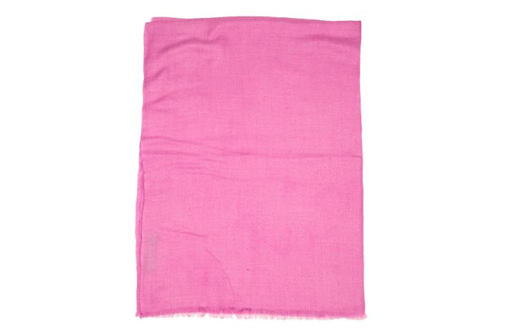 Pure Pashmina Shawl Price: How Much Does an Original Pashmina Cost?
