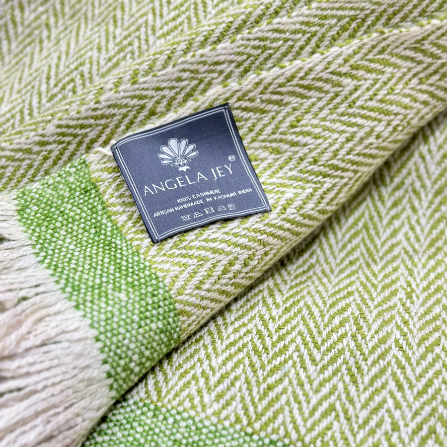 Cashmere Throw in Herringbone - Green & White